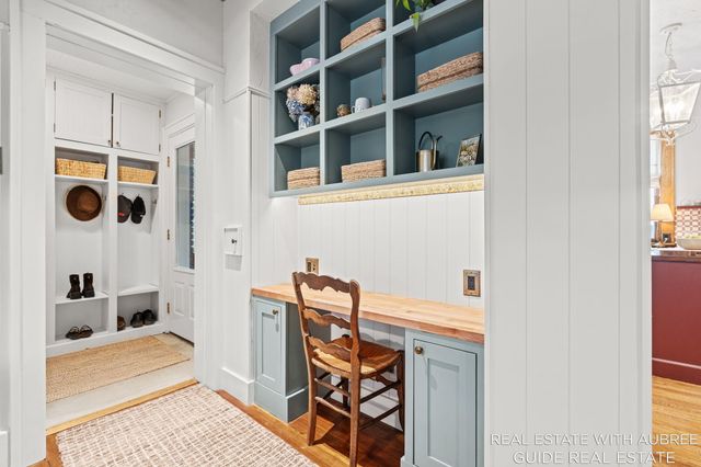 16 E 23rd Street, Holland, MI 49423