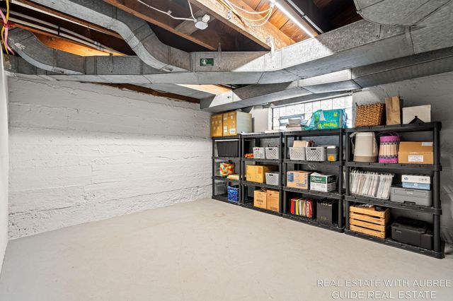 16 E 23rd Street, Holland, MI 49423
