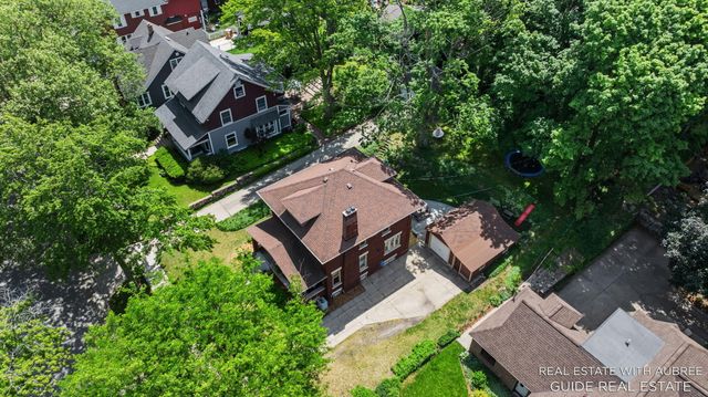 16 E 23rd Street, Holland, MI 49423