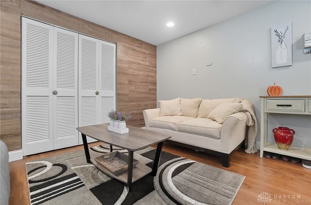 4507 Skylark Drive, Englewood, OH 45322