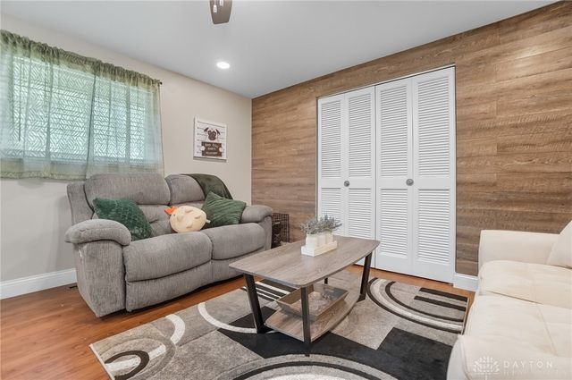 4507 Skylark Drive, Englewood, OH 45322