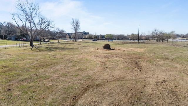 1711 & 1723 Florence Road, Keller, TX 76262