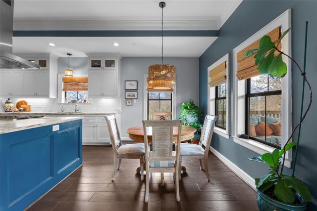 114 Baywood Street, Shoreacres, TX 77571