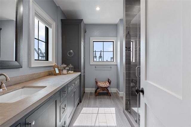 114 Baywood Street, Shoreacres, TX 77571