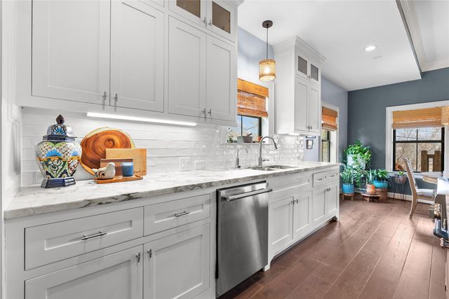 114 Baywood Street, Shoreacres, TX 77571