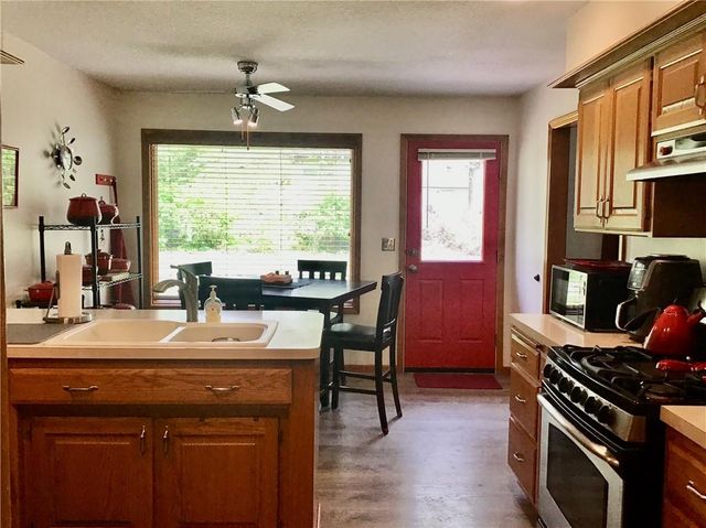 904 Joseph Drive, Lawrence, KS 66049