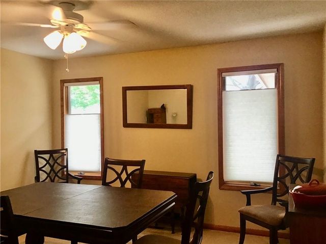 904 Joseph Drive, Lawrence, KS 66049