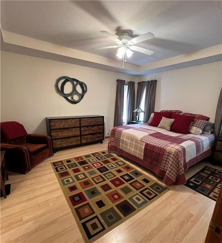 904 Joseph Drive, Lawrence, KS 66049