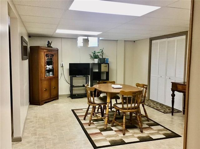 904 Joseph Drive, Lawrence, KS 66049