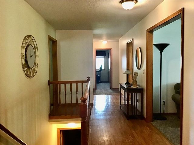 904 Joseph Drive, Lawrence, KS 66049