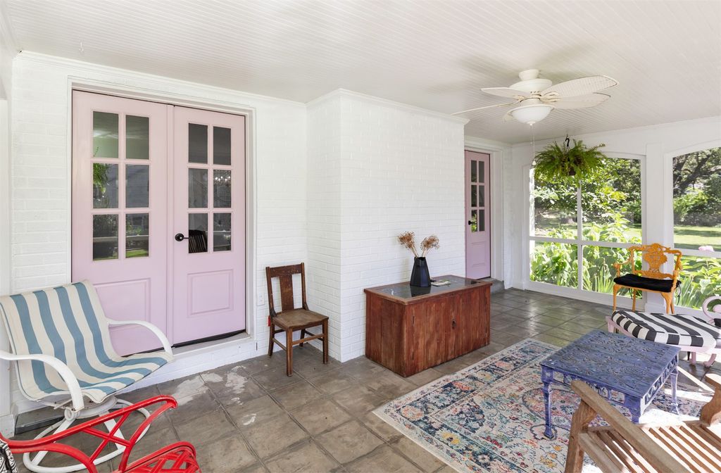 686 63rd Street, Des Moines, IA 50312