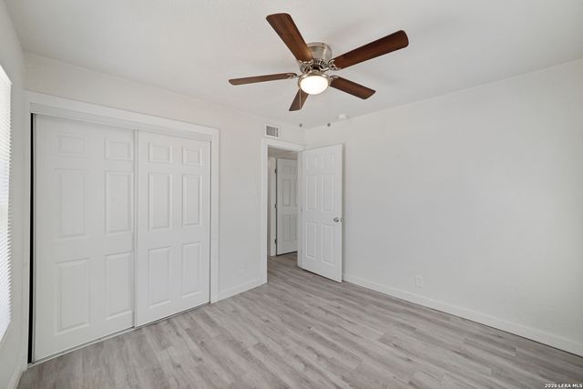 7842 PONY LN, San Antonio, TX 78227