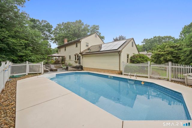 40 Windmill Road, Ellington, CT 06029