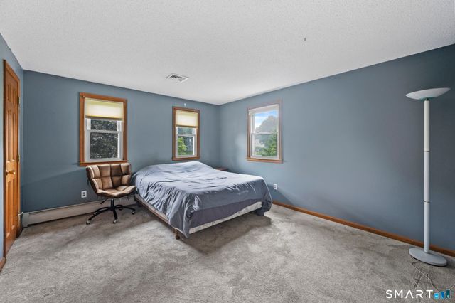 40 Windmill Road, Ellington, CT 06029