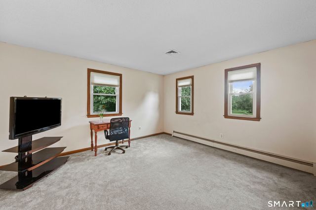 40 Windmill Road, Ellington, CT 06029