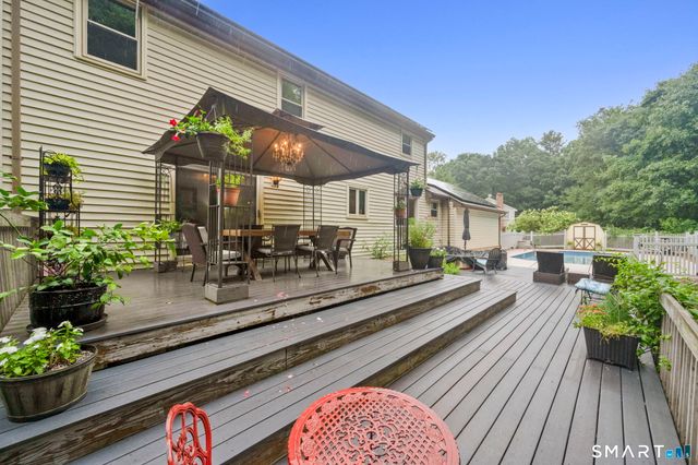 40 Windmill Road, Ellington, CT 06029
