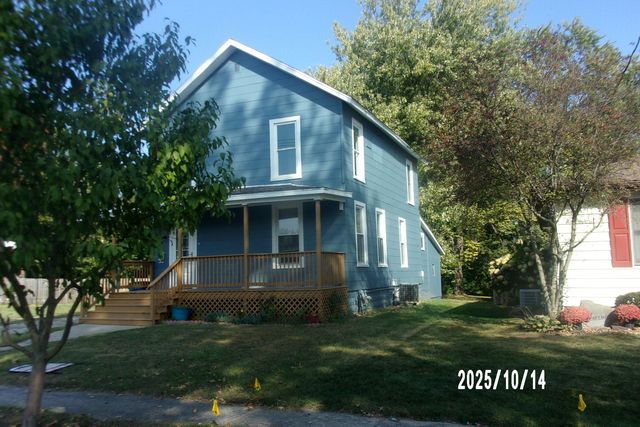466 E Cherry Street, Watseka, IL 60970
