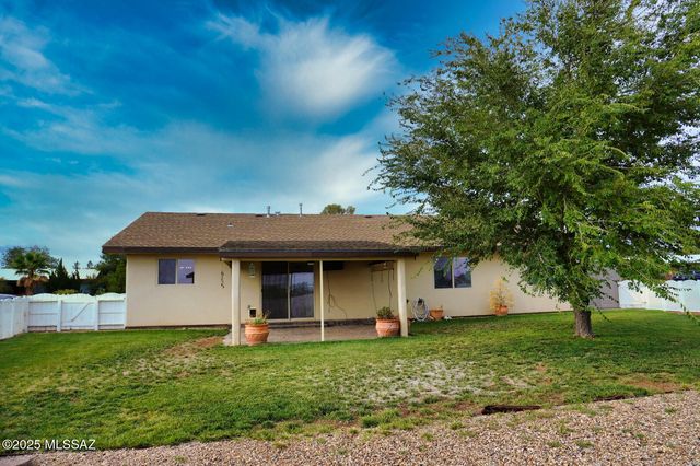 1021 E Geneva Street, Pearce, AZ 85625