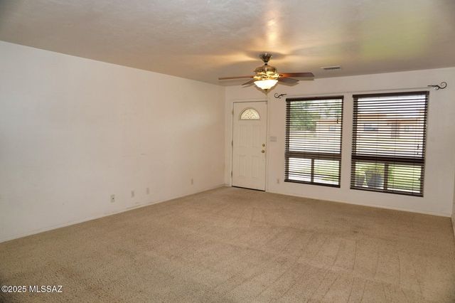 1021 E Geneva Street, Pearce, AZ 85625