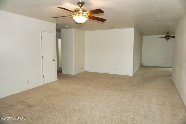 1021 E Geneva Street, Pearce, AZ 85625