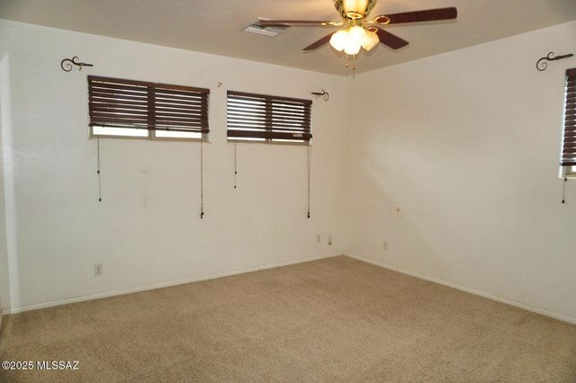 1021 E Geneva Street, Pearce, AZ 85625