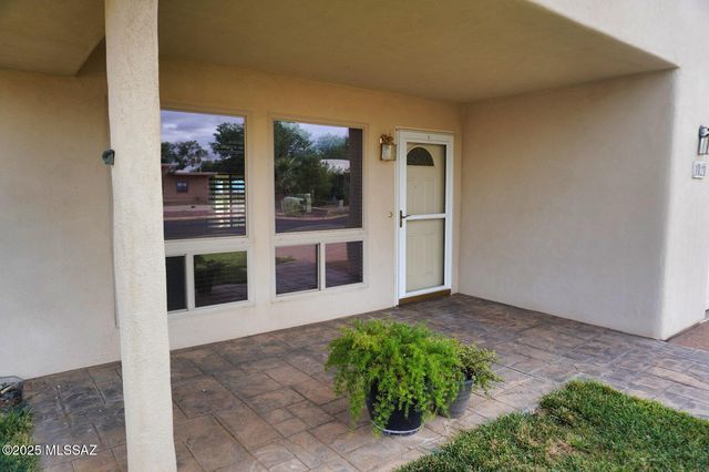 1021 E Geneva Street, Pearce, AZ 85625