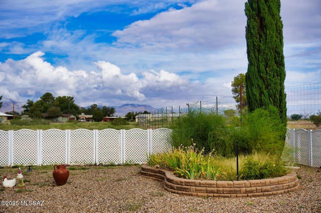 1021 E Geneva Street, Pearce, AZ 85625