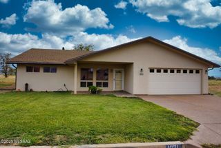 1021 E Geneva Street, Pearce, AZ 85625