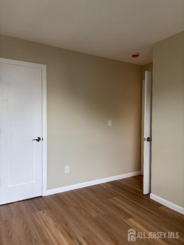 260 Washington Avenue, Carteret, NJ 07008