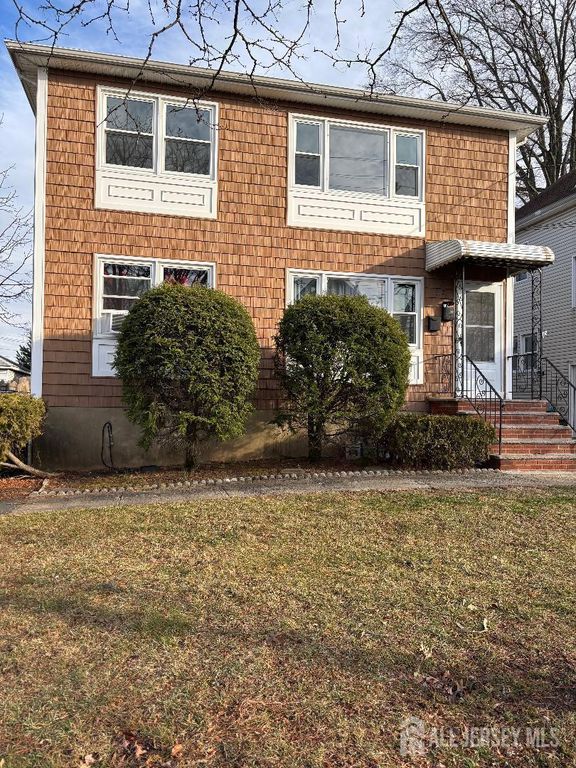 260 Washington Avenue, Carteret, NJ 07008