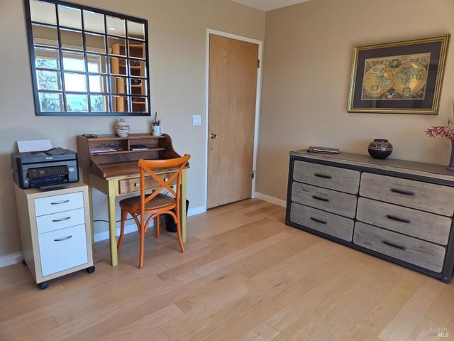 460 Bella Vista Dr, Angwin, CA 94508