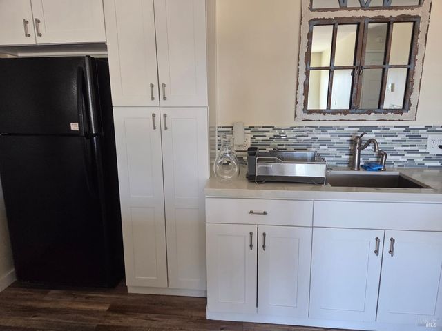 460 Bella Vista Dr, Angwin, CA 94508