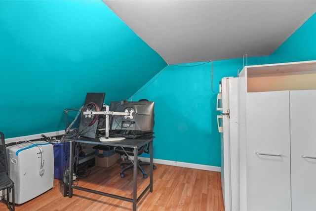 32 Orchard St, Lawrence, MA 01840