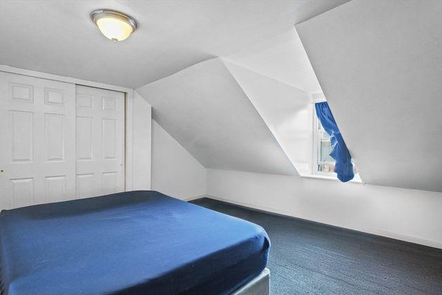 32 Orchard St, Lawrence, MA 01840