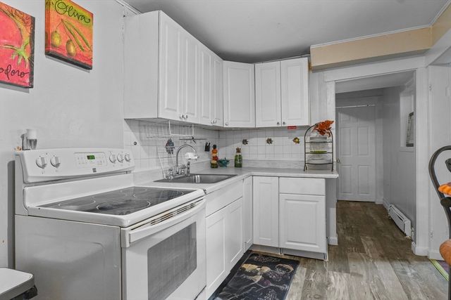 32 Orchard St, Lawrence, MA 01840