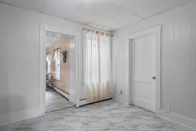 32 Orchard St, Lawrence, MA 01840