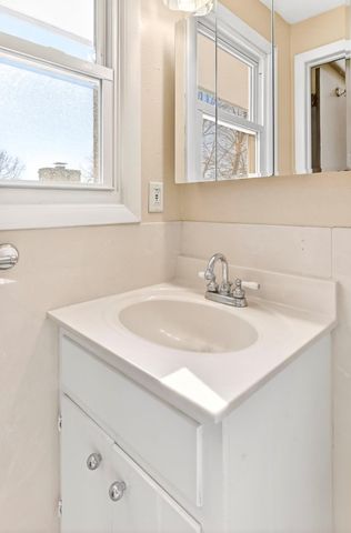 3540 E El Dorado Street, Springfield, MO 65809