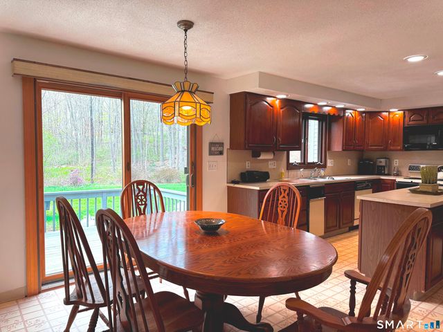 237 Silver Street, Granby, CT 06060
