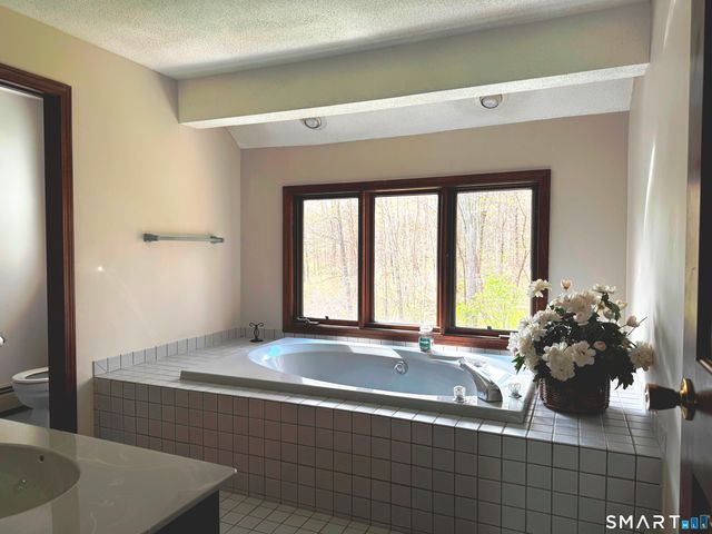 237 Silver Street, Granby, CT 06060