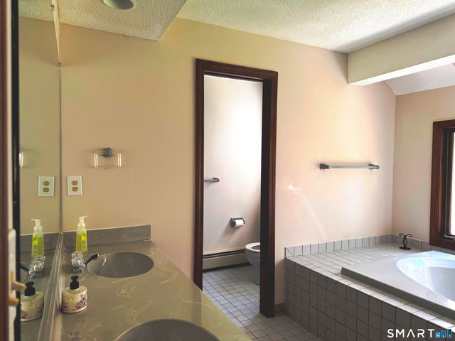 237 Silver Street, Granby, CT 06060