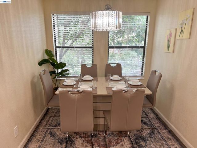 29599 Vanderbilt St 204, Hayward, CA 94544