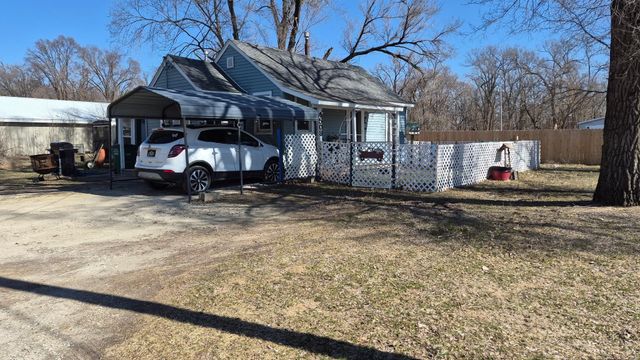 4509 Lafayette Road, Evansdale, IA 50707