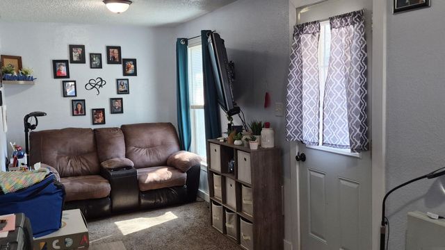 4509 Lafayette Road, Evansdale, IA 50707