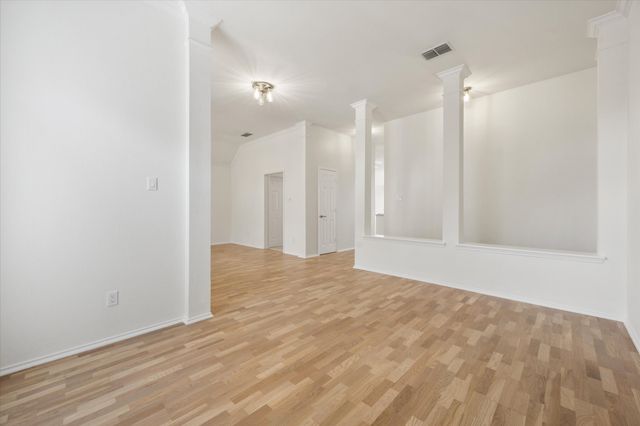 6604 High Brook Drive, Fort Worth, TX 76132