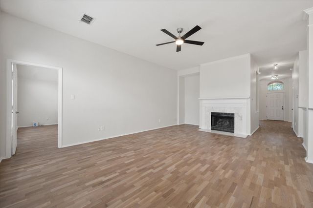 6604 High Brook Drive, Fort Worth, TX 76132
