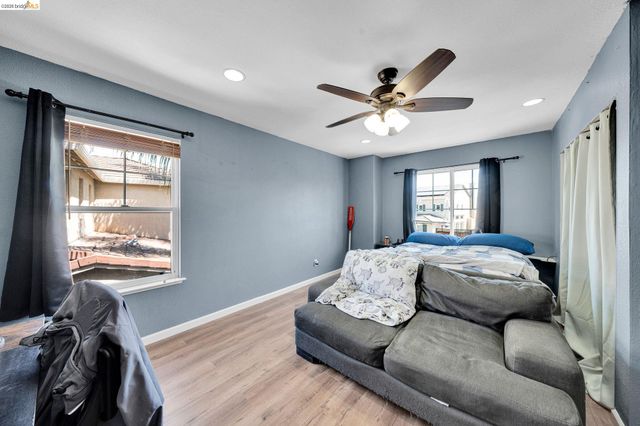 2340 Cambridge Dr, Discovery Bay, CA 94505