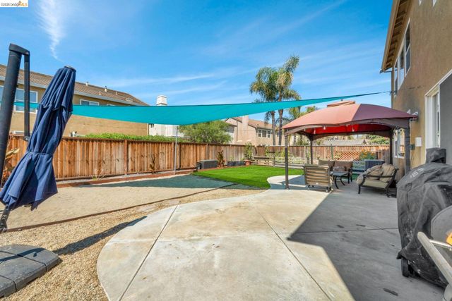 2340 Cambridge Dr, Discovery Bay, CA 94505