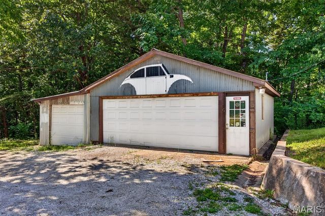 1203 Highway J, Troy, MO 63379