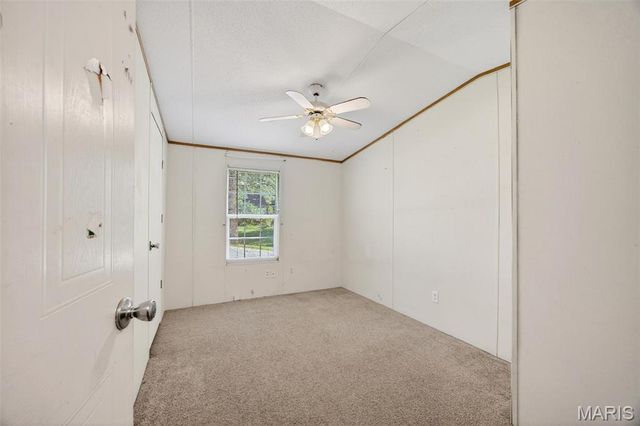 1203 Highway J, Troy, MO 63379