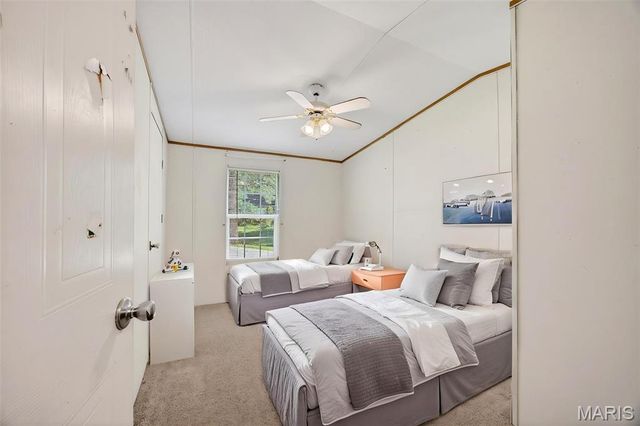 1203 Highway J, Troy, MO 63379